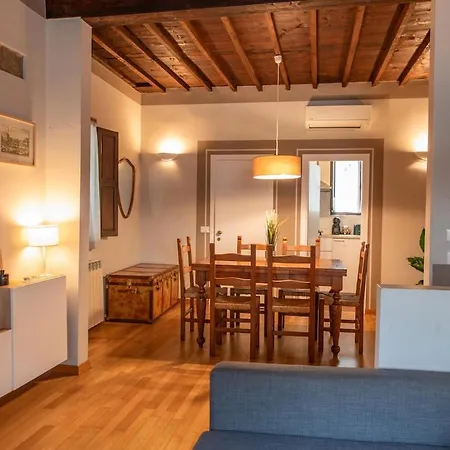 Appartement Duomo Con Balcone *