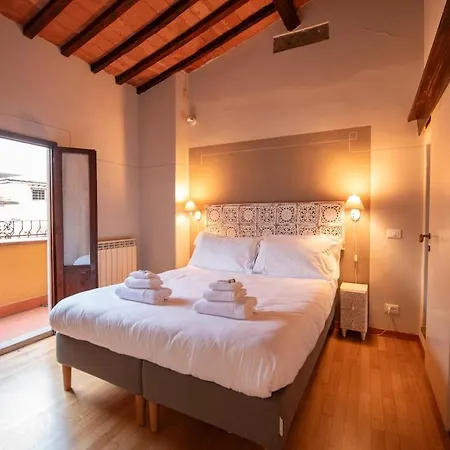 Apartment Duomo Con Balcone